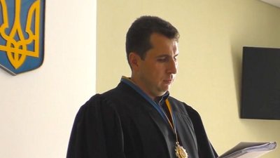 Сотні гектарів землі та 110 тисяч доларів: що задекларував голова Полтавського адмінсуду