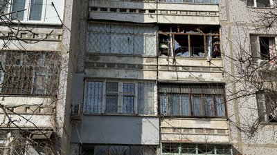 Херсон, обстріли, лютий 2025, будинок