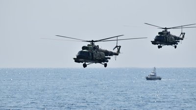 В Одесі відбувся військово-морський парад до 30-ї річниці Незалежності України В Одесі відбувся військово-морський парад до 30-ї річниці Незалежності України