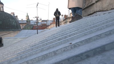 Під землею, в бомбосховищах та на дахах: львів'яни розповіли про нетуристичний Львів Під землею, в бомбосховищах та на дахах: львів'яни розповіли про нетуристичний Львів