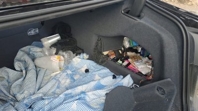 Українець намагався провезти до Донецька 400 пластин ліків із психотропом Українець намагався провезти до Донецька 400 пластин ліків із психотропом