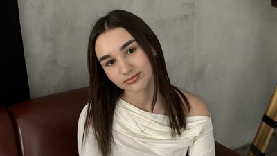 Медалістка з Вараша єдина з Рівненщини склала тест з біології на 200 балів