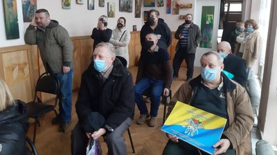У Тернополі презентували календар "Державність України" У Тернополі презентували календар "Державність України"