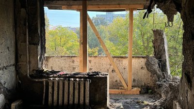 У Запоріжжі ліквідовують наслідки російського обстрілу в ніч проти 22 жовтня