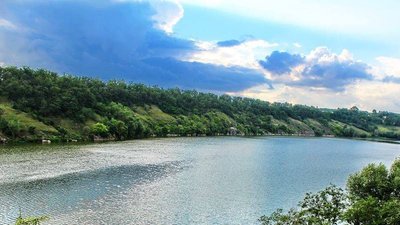 Дмитренківське водосховище на Вінниччині
