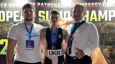 Дві золоті та дві срібні: вінничанка здобула нагороди на чемпіонаті Європи з сумо