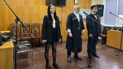 Концерт до Дня Соборності України провели в Ужгородській лікарні Концерт до Дня Соборності України провели в Ужгородській лікарні