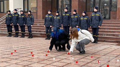 У Черкасах згадали загиблих від авіаудару в Маріуполі У Черкасах згадали загиблих від авіаудару в Маріуполі