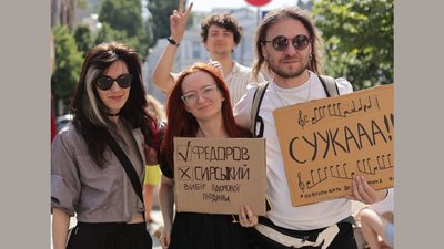 Корольов, Вишебаба: хто з українських митців підтримали протести через звільнення Михайла Федорова