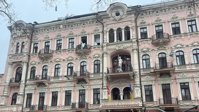 Наслідки атаки РФ по середмістю Одеси, 31 січня 2025 рік, готель "Брістоль"