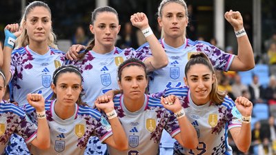 "Все скінчено". Жіноча збірна Іспанії провела перший матч після скандалу з поцілунком у фіналі ЧС-2023 та бойкоту "Все скінчено". Жіноча збірна Іспанії провела перший матч після скандалу з поцілунком у фіналі ЧС-2023 та бойкоту