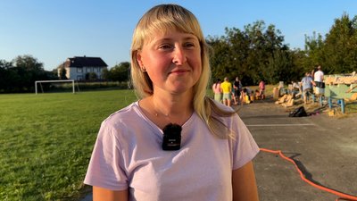 У місті на Рівненщині батьки футболістів відновлюють стадіон У місті на Рівненщині батьки футболістів відновлюють стадіон