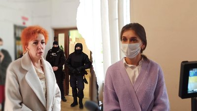 Інфекційна лікарня. Другий день поспіль Студзинська не може приступити до виконання своїх обов’язків