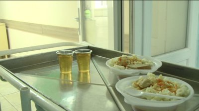 У Вінниці перших пацієнтів з коронавірусом почали приймати у пологовому будинку №1 У Вінниці перших пацієнтів з коронавірусом почали приймати у пологовому будинку №1