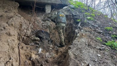 У Сумському районі знайшли два снаряди від танкової гармати У Сумському районі знайшли два снаряди від танкової гармати