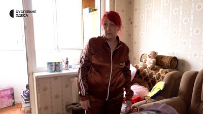 Будинок в Одесі, куди влучили уламки дрона, вигляд зсередини Будинок в Одесі, куди влучили уламки дрона, вигляд зсередини