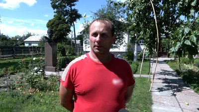 Знає предків до 11-го коліна: як житель Сосниці дослідив свій та режисера Олександра Довженка родовід Знає предків до 11-го коліна: як житель Сосниці дослідив свій та режисера Олександра Довженка родовід
