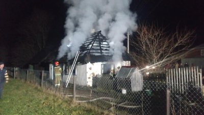 Прикарпатські рятувальники ліквідували пожежу житлового будинку