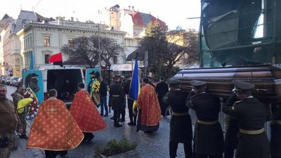 У Львові попрощалися із загиблим на Сході військовослужбовцем Ігорем Байталою У Львові попрощалися із загиблим на Сході військовослужбовцем Ігорем Байталою
