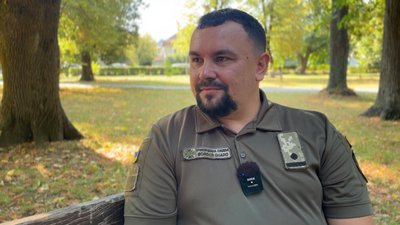 Військовий і соло-тато: історія мукачівського прикордонника Володимир Брижака