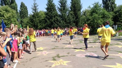Дитячі табори "Бригантина" і "Чайка" цього літа приймуть школярів