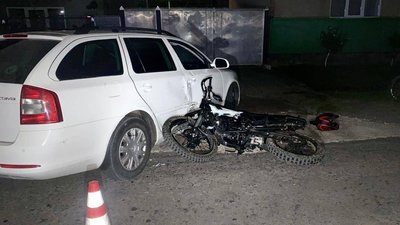 Двоє неповнолітніх травмувалися у ДТП на Закарпатті