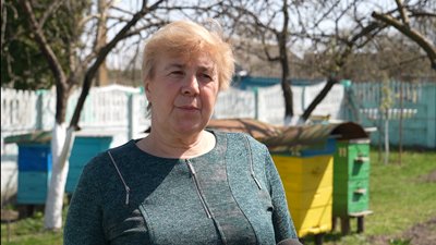 "Це важко": у селі на Волині господарюють самі жінки, майже усі чоловіки воюють — Галина Карпович "Це важко": у селі на Волині господарюють самі жінки, майже усі чоловіки воюють — Галина Карпович
