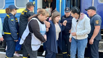На Житомирщину прибули ще 22 переселенці з Донеччини На Житомирщину прибули ще 22 переселенці з Донеччини