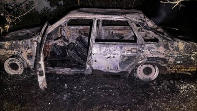 згоріле авто