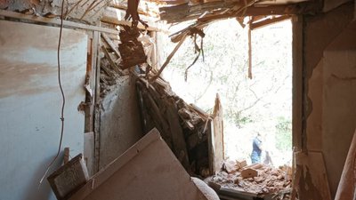 Окупанти РФ 16 серпня з артилерії обстріляли територію Золочівського ліцею на Харківщині