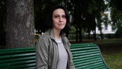Волонтерки з Полтави сплели понад 80 тисяч квадратних метрів маскувальних сіток Волонтерки з Полтави сплели понад 80 тисяч квадратних метрів маскувальних сіток