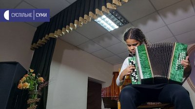 На Сумщині багатодітні батьки скаржаться на перевізників, які не хочуть безкоштовно возити дітей На Сумщині багатодітні батьки скаржаться на перевізників, які не хочуть безкоштовно возити дітей