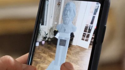 Пам'ятник Воробкевича у доданій реальності. Пам'ятник Воробкевича у доданій реальності.