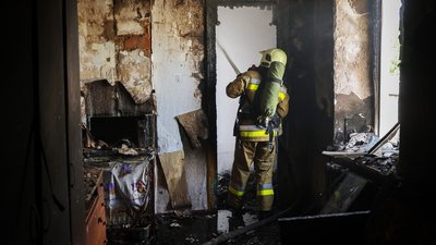 У Миколаєві сталася пожежа: є травмована мешканка будинку У Миколаєві сталася пожежа: є травмована мешканка будинку