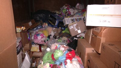 "Ризикуючи, приїхали сюди": як волонтери з Рівненщини відбудовують будинки у деокупованому селі на Херсонщині "Ризикуючи, приїхали сюди": як волонтери з Рівненщини відбудовують будинки у деокупованому селі на Херсонщині
