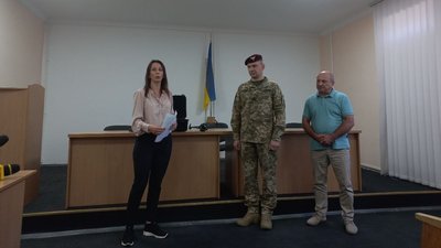 Лабораторний центр спільно з "Фондом громади Житомира" передали дрон 95 бригаді Лабораторний центр спільно з "Фондом громади Житомира" передали дрон 95 бригаді
