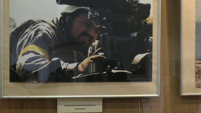 У Львові відкрили фотовиставку про повномасштабне вторгнення Росії в Україну У Львові відкрили фотовиставку про повномасштабне вторгнення Росії в Україну