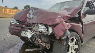 У Полтаві зіткнулися автівки: є травмовані У Полтаві зіткнулися автівки: є травмовані