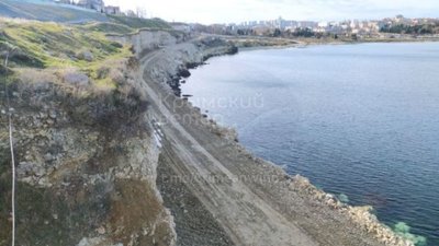 Пляжі Криму — у Севастополі незаконно знищили пляж "Скалки"
