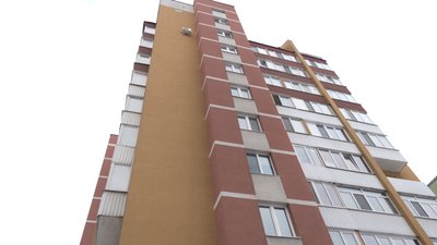 Під час відключень зберігаються світло і тепло в житловій багатоповерхівці у Рівному Під час відключень зберігаються світло і тепло в житловій багатоповерхівці у Рівному