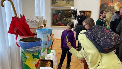 У Черкасах нагородили волонтерів з нагоди свята У Черкасах нагородили волонтерів з нагоди свята