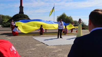 Урочистості в Крутах Урочистості в Крутах