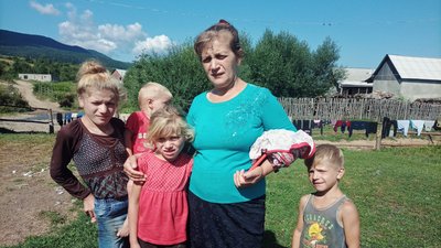 Пішли до лісу в одному районі Закарпаття — вийшли в іншому: що кажуть рідні про заблукалих дітей
