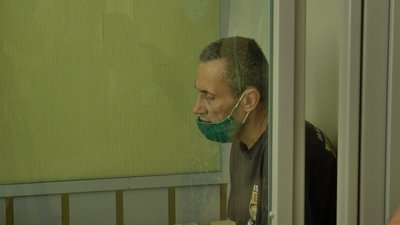 Різанина у Полтаві: поранений в груди вижив, а підозрюваного взяли під варту Різанина у Полтаві: поранений в груди вижив, а підозрюваного взяли під варту