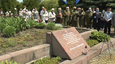 В Івано-Франківську вшанували пам’ять закатованих у Дем’яновому Лазі