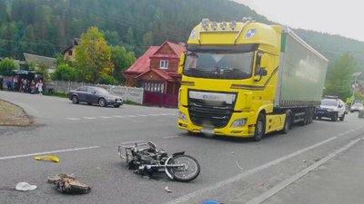 Помер мотоцикліст, який потрапив у ДТП в Татарові на Прикарпатті