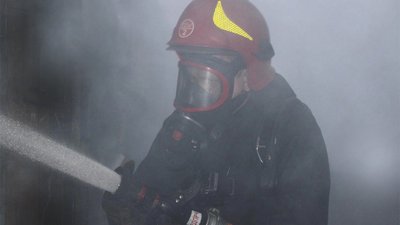 У Хмельницькому рятувальник врятував жінку з пожежі по дорозі додому