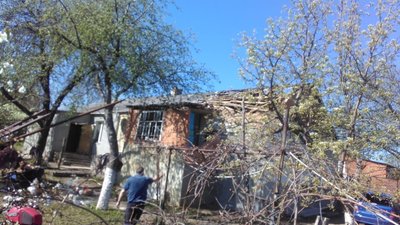 Окупанти обстріляли дитсадок, магазин та житлові будинки Золочівської громади на Харківщині Окупанти обстріляли дитсадок, магазин та житлові будинки Золочівської громади на Харківщині