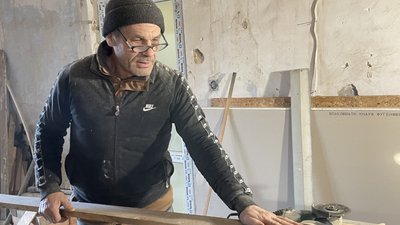 "Якщо не буде світла — будемо з водою". На Миколаївщині відбудовують село Зелений Гай "Якщо не буде світла — будемо з водою". На Миколаївщині відбудовують село Зелений Гай