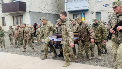 На Тернопільщині попрощалися з бійцем Андрієм Танчаком